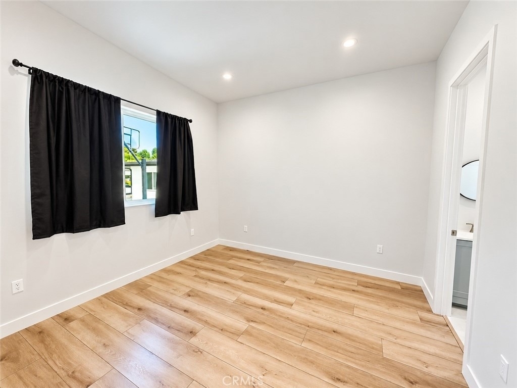 17318 Bircher Street - Photo 5
