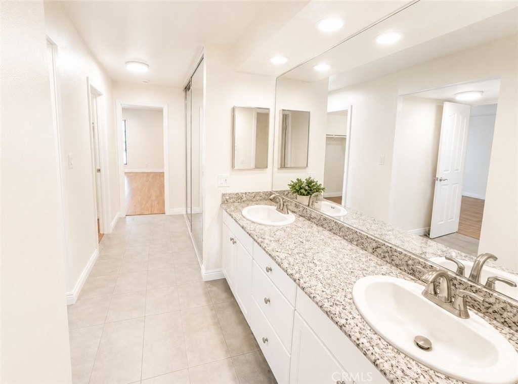 5009 Woodman - Photo 8