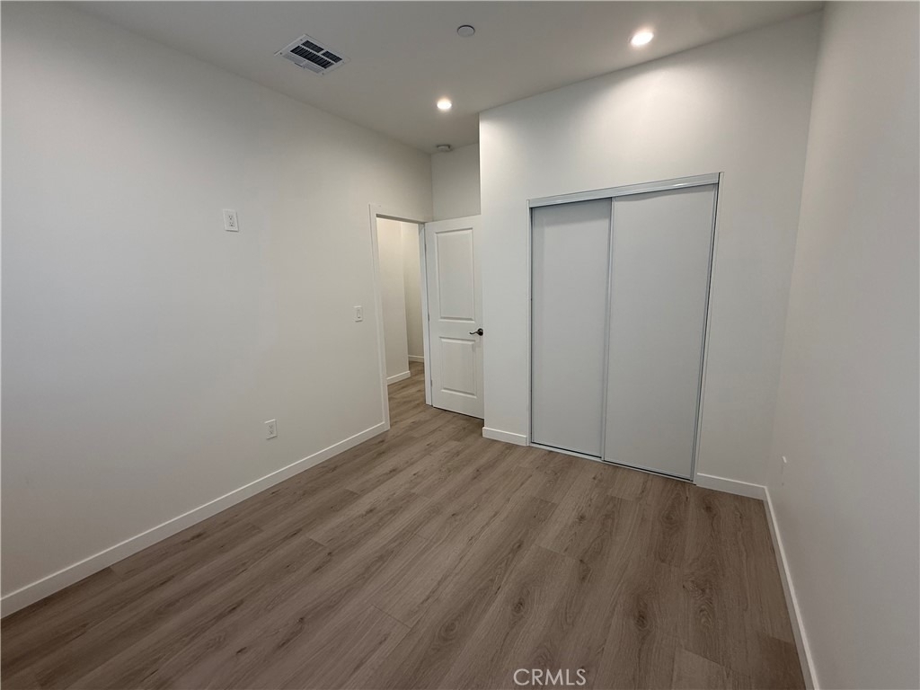 6549 Satsuma Avenue - Photo 10