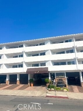 100 Cliff Drive - Photo 0