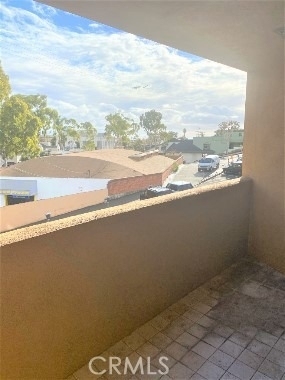 100 Cliff Drive - Photo 1