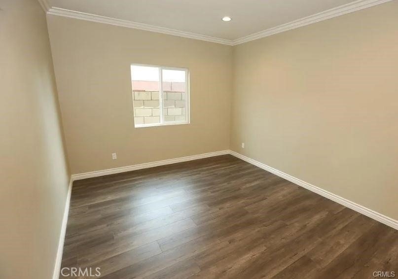 8220 Whitsett Avenue - Photo 11