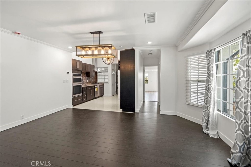 1015 Coronado Terrace - Photo 5