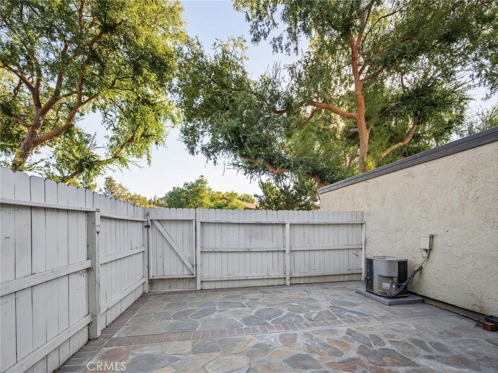 27564 Rondell - Photo 30