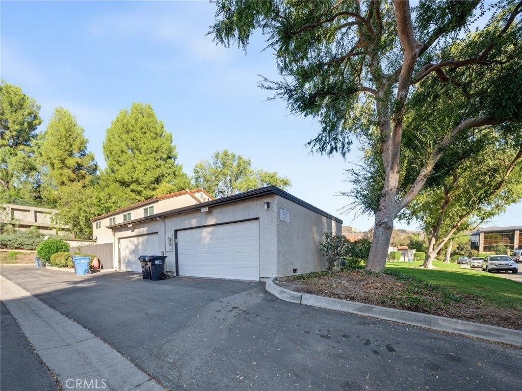 27564 Rondell - Photo 33