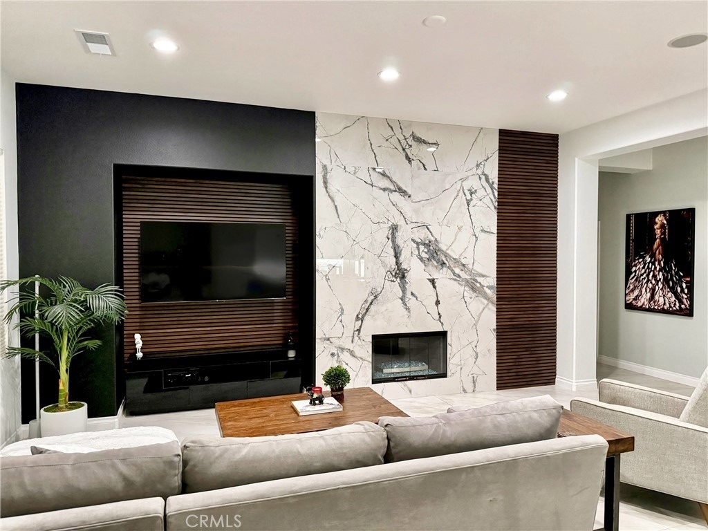 43244 Freesia Place - Photo 8