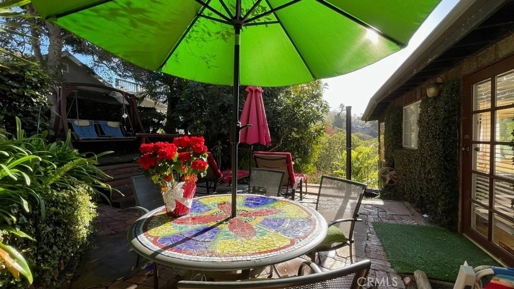 1504 Carmelita Street - Photo 29