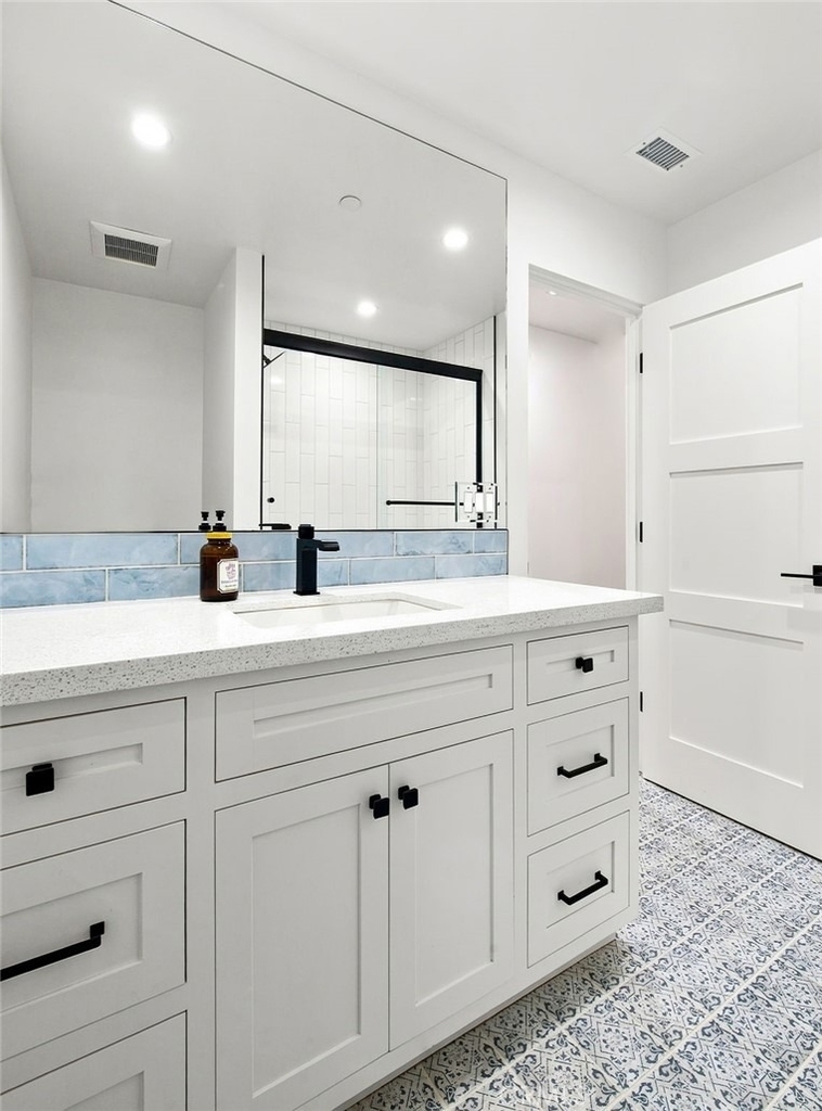 2100 Carnegie Lane - Photo 50