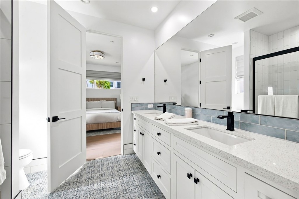 2100 Carnegie Lane - Photo 55
