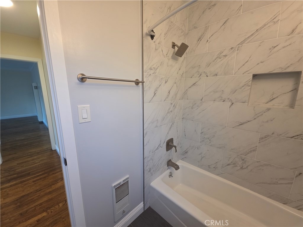 581 Levering Avenue - Photo 15