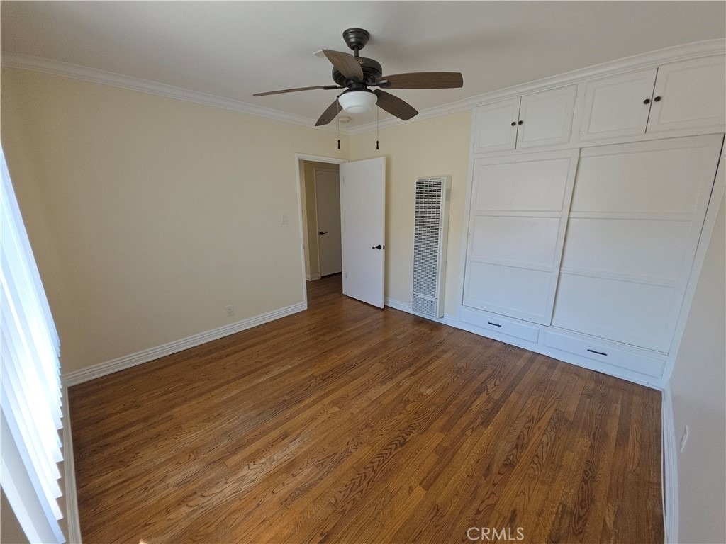 575 Levering Avenue - Photo 19