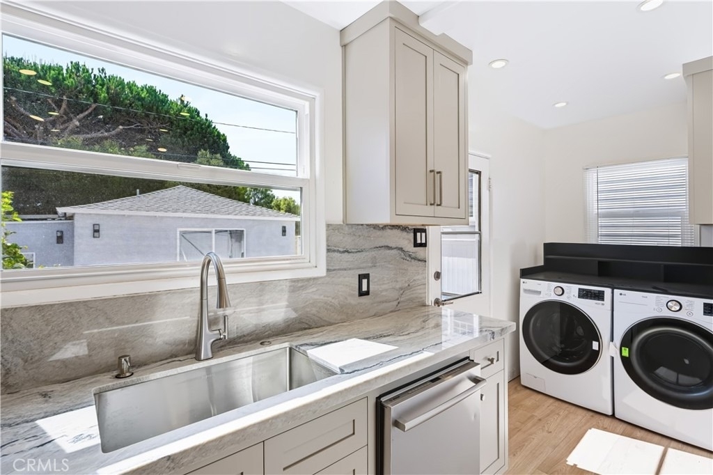 340 Avenue F - Photo 4