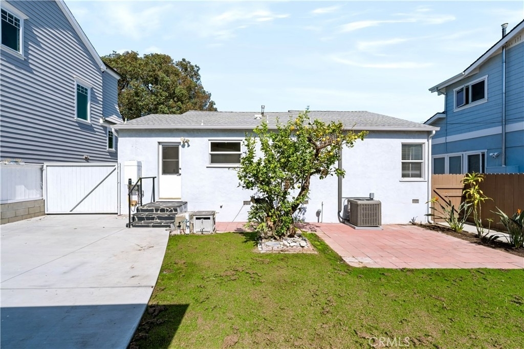 340 Avenue F - Photo 14