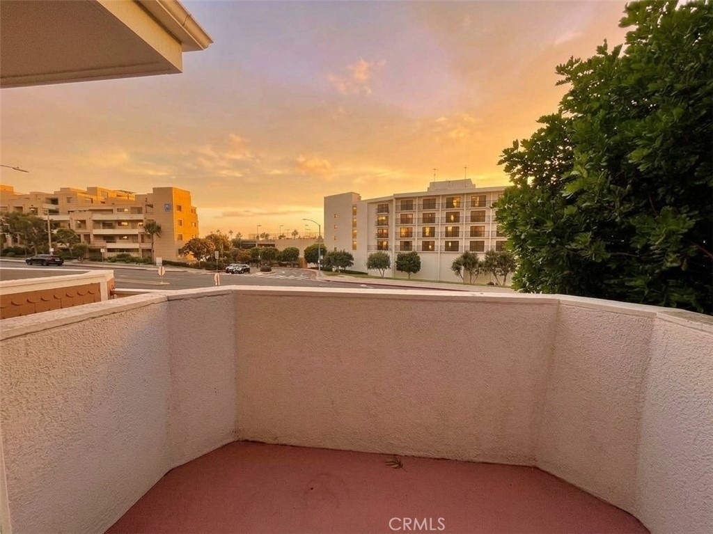 320 N Catalina Avenue - Photo 28