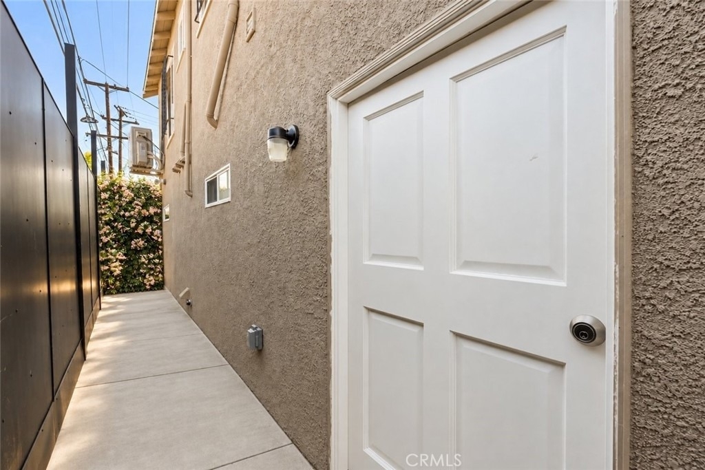 3629 W 58th Place - Photo 12