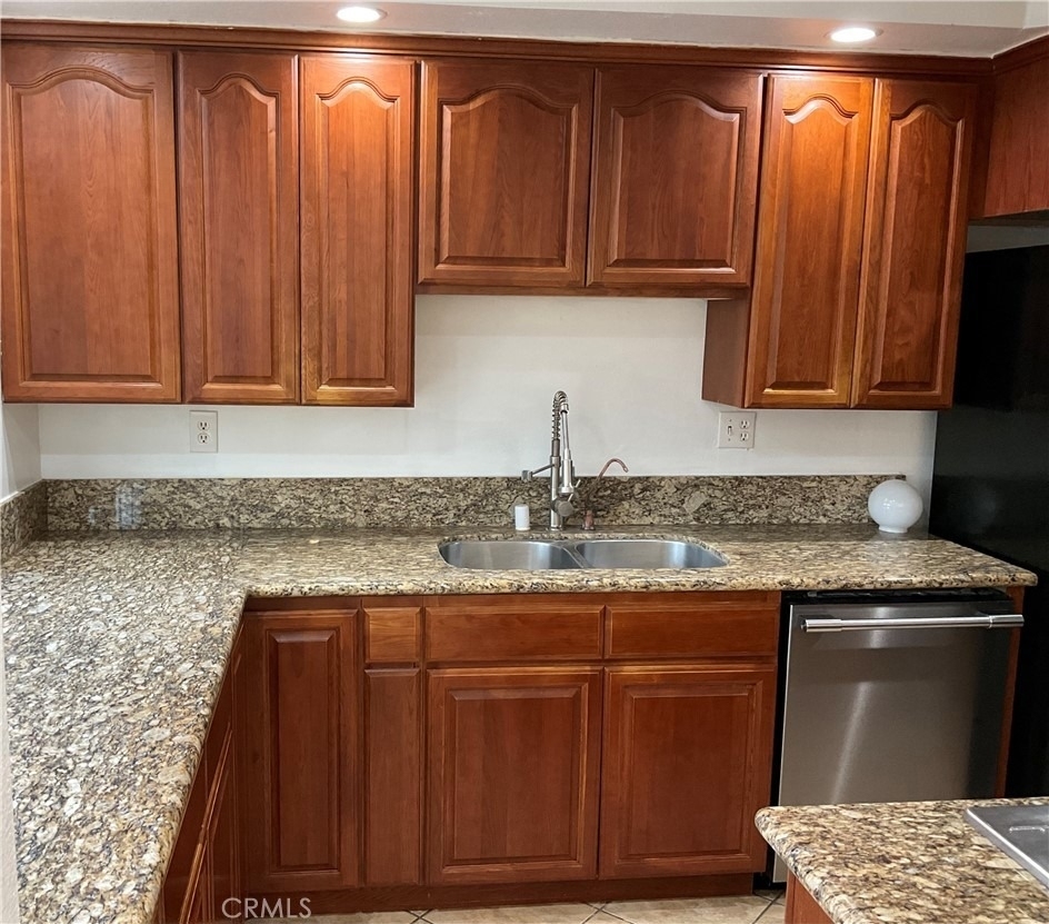 425 N Roni Lane - Photo 11
