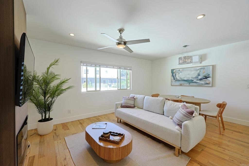 455 Orange Ave. - Photo 0