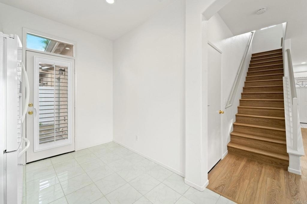 8265 Gold Coast Drive - Photo 10