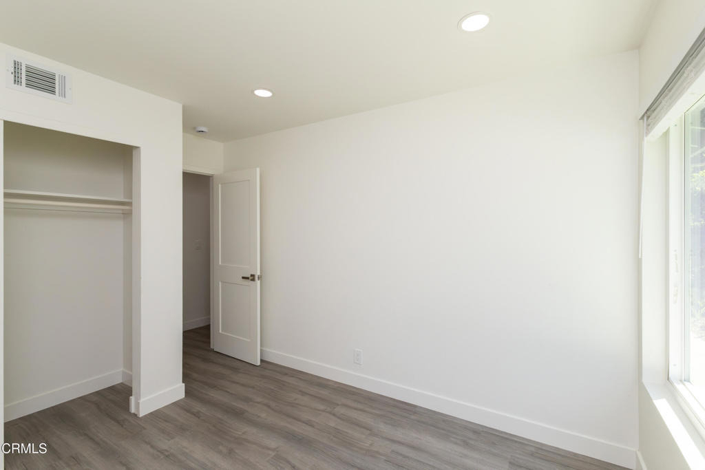 130 Peterson Avenue - Photo 24