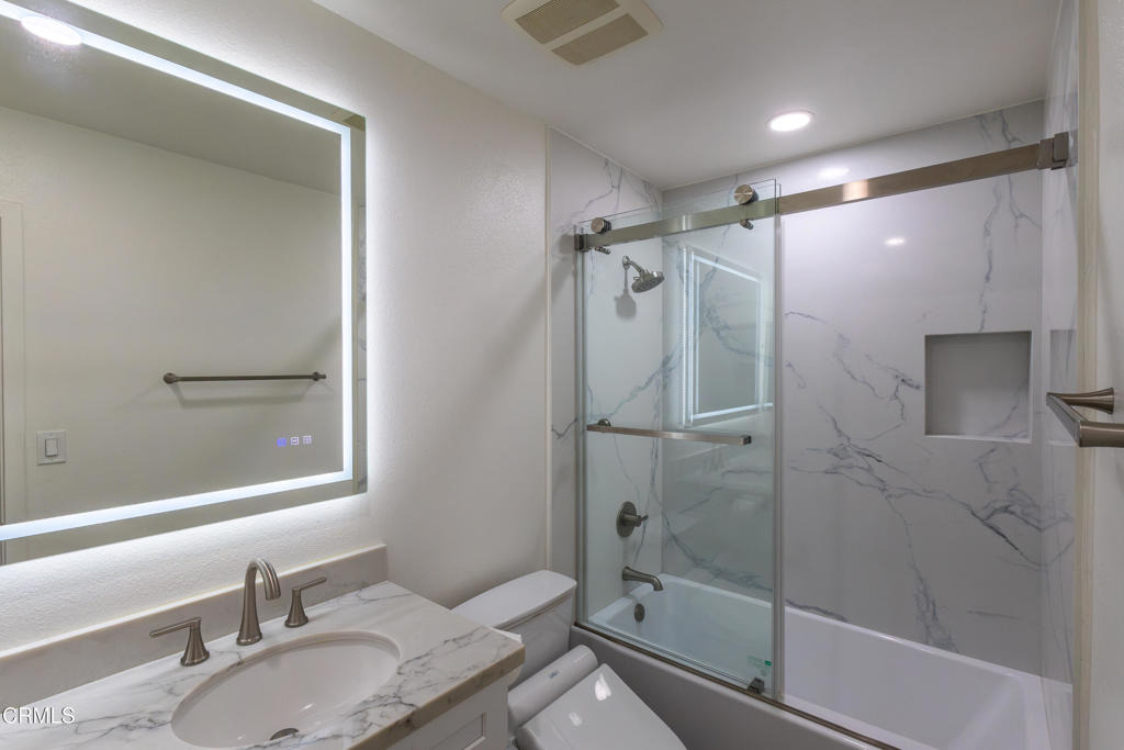 130 Peterson Avenue - Photo 17