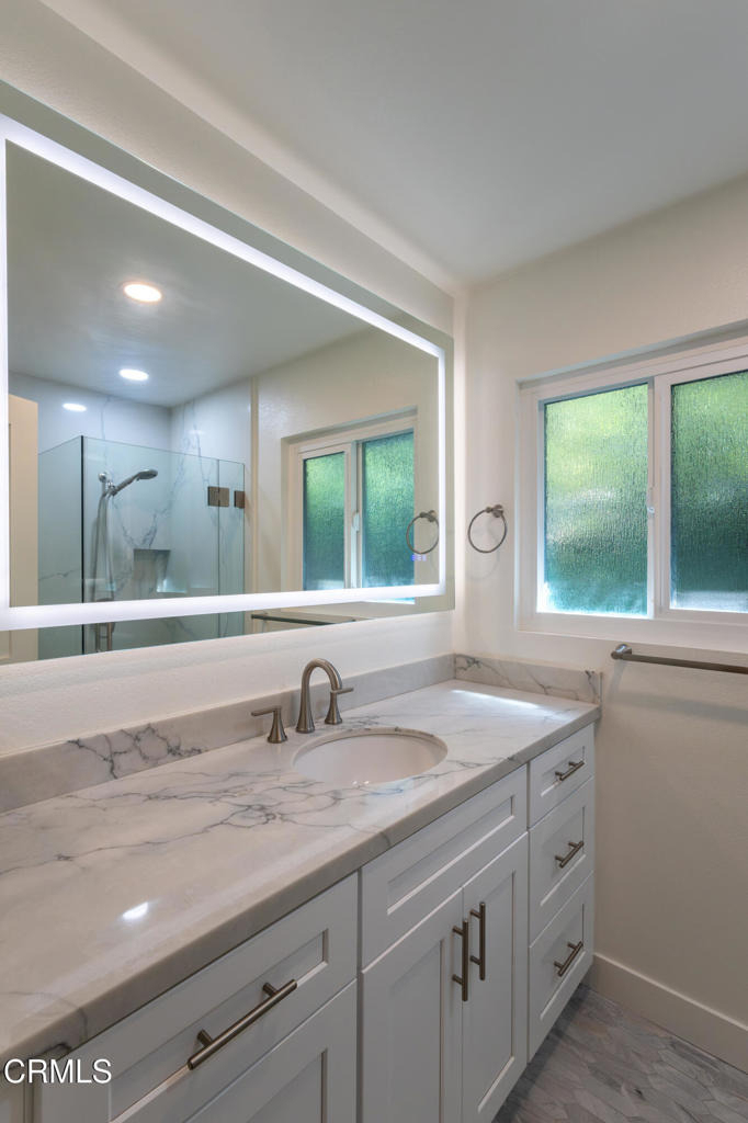130 Peterson Avenue - Photo 13
