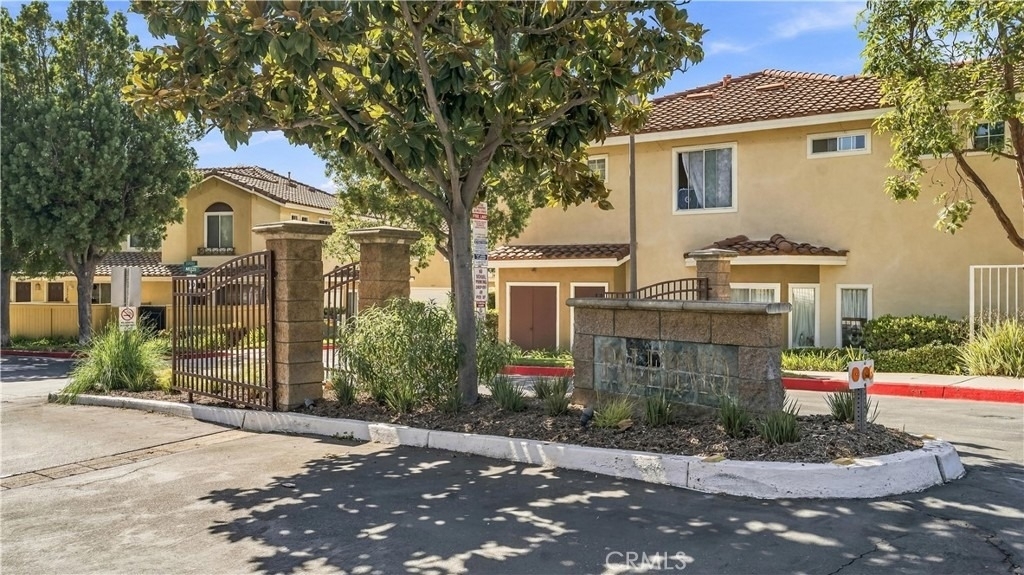 28564 Sorano - Photo 22