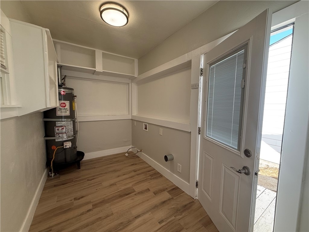323 S Kroeger Street - Photo 12
