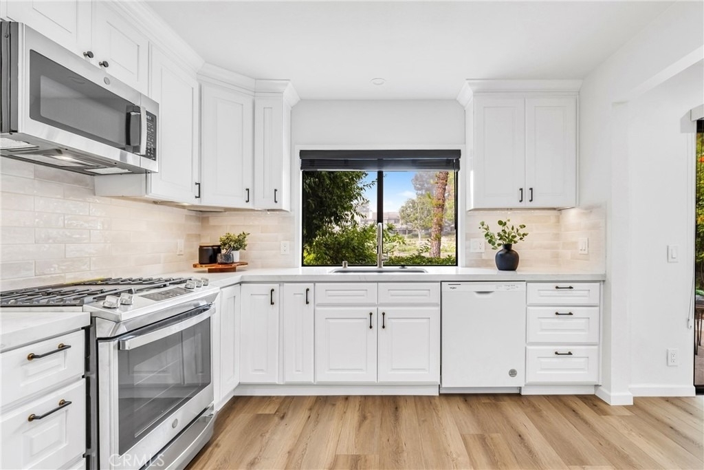 27061 Mill Pond Road - Photo 15