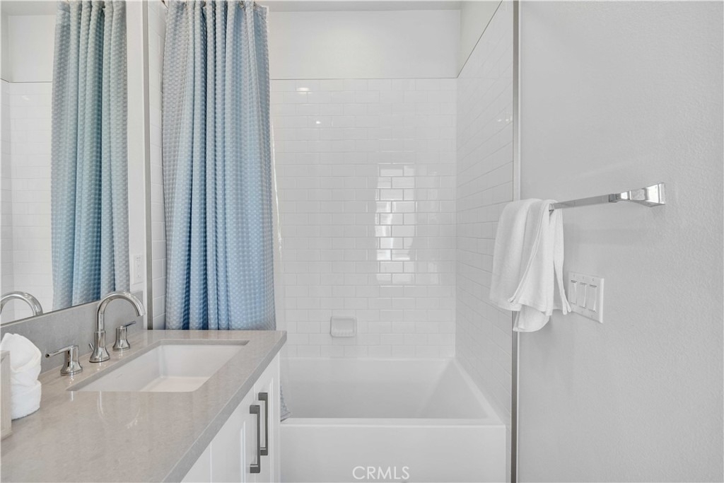 769 Doheny - Photo 33