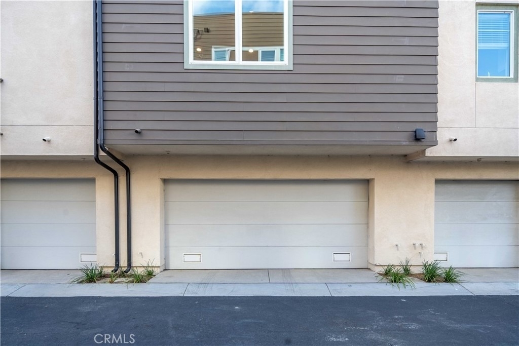 769 Doheny - Photo 39