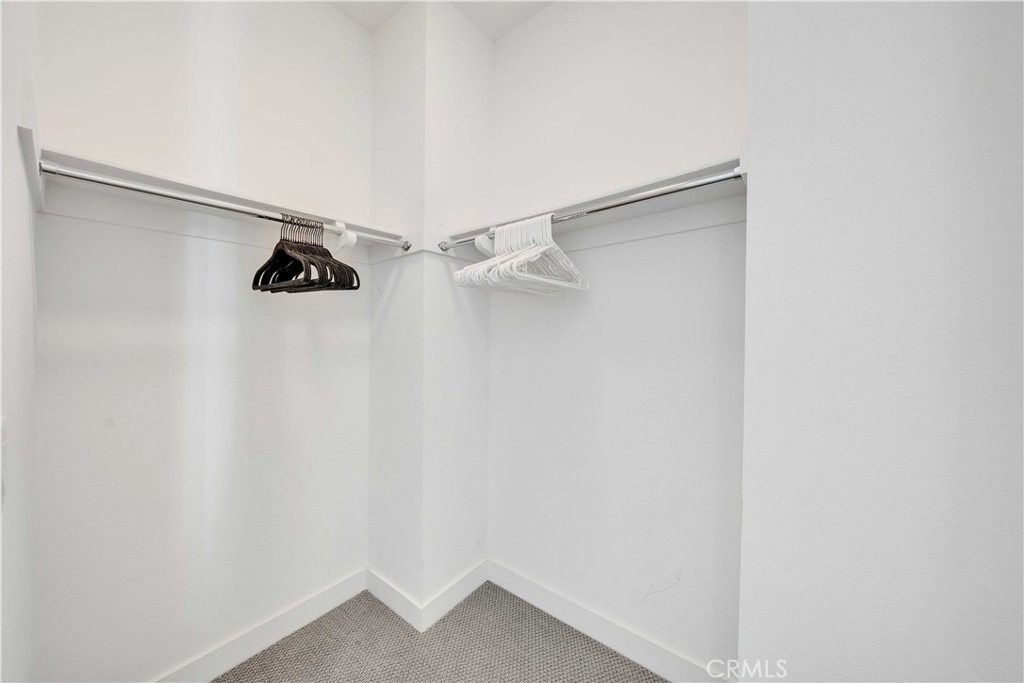 769 Doheny - Photo 37