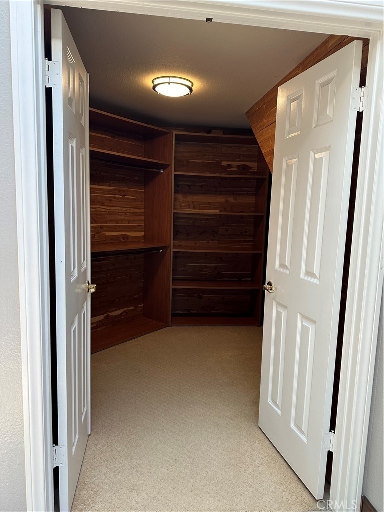 2210 Bridge - Photo 10