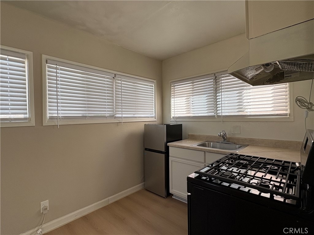 149 Bay Shore Avenue - Photo 2