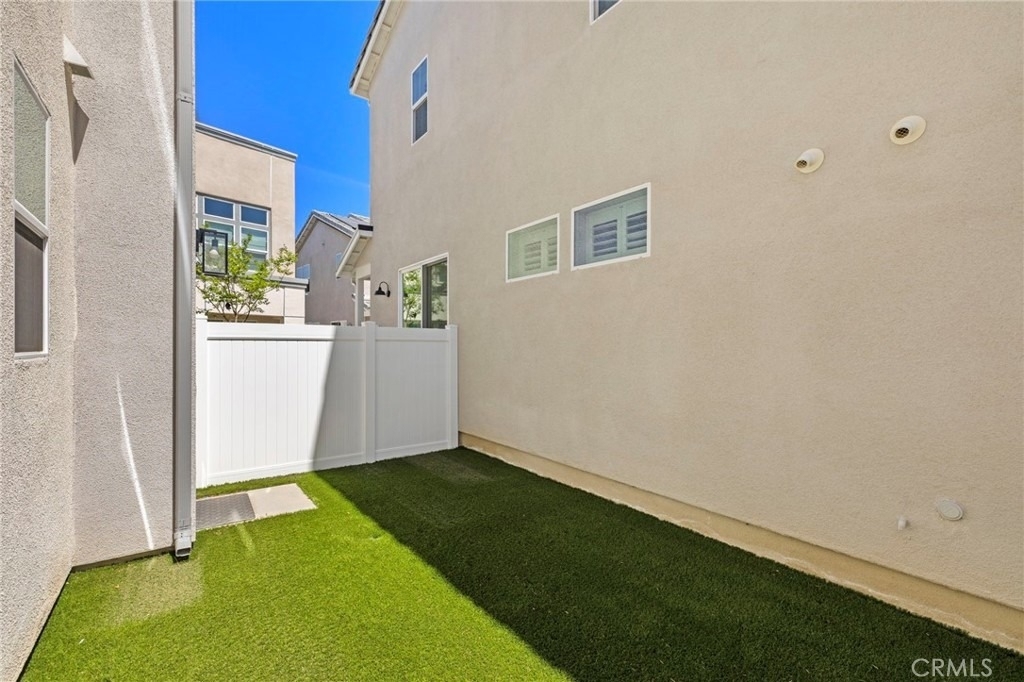 111 Homestead - Photo 22