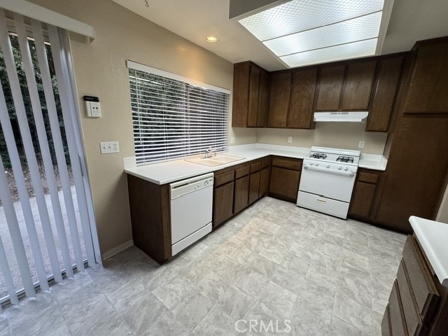 11562 Hartford Court - Photo 13