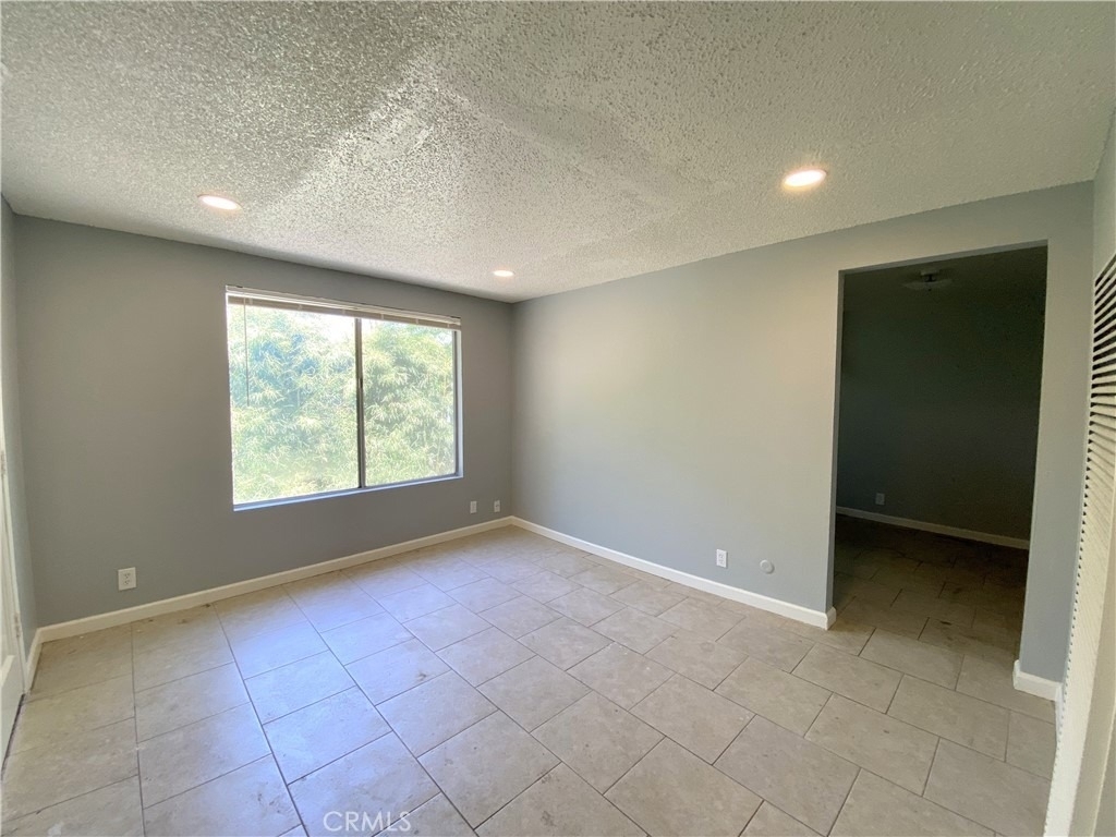 3891 Locust Street - Photo 2