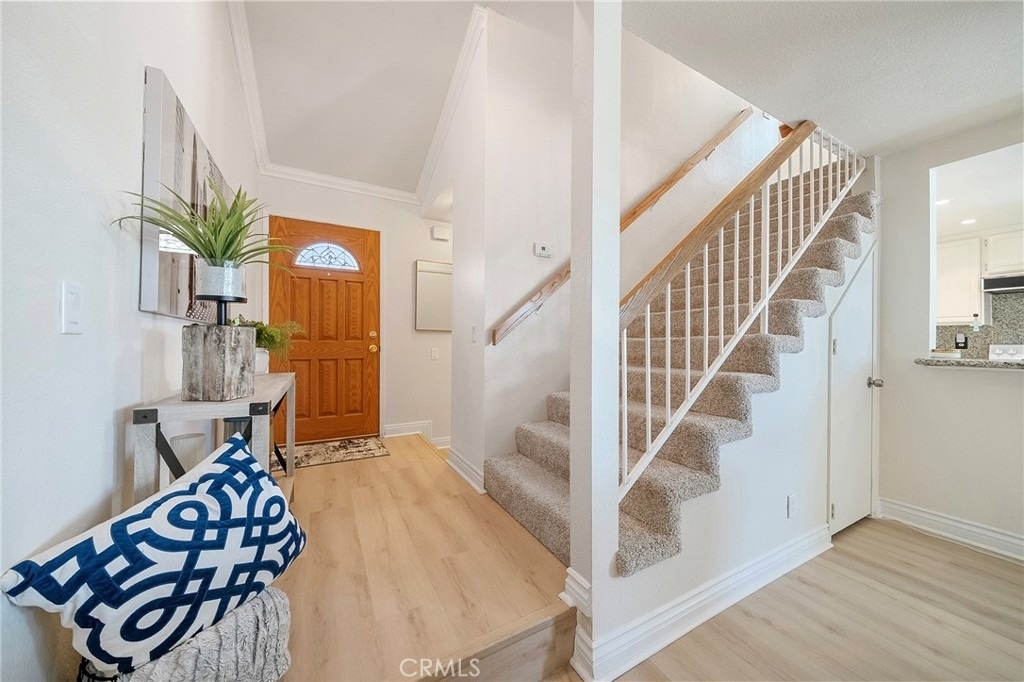 6635 Altawoods Way - Photo 2