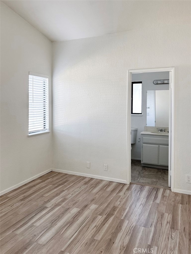 4745 Karling - Photo 10