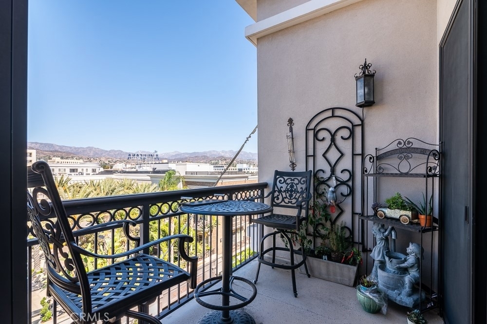 607 Caruso Avenue - Photo 27