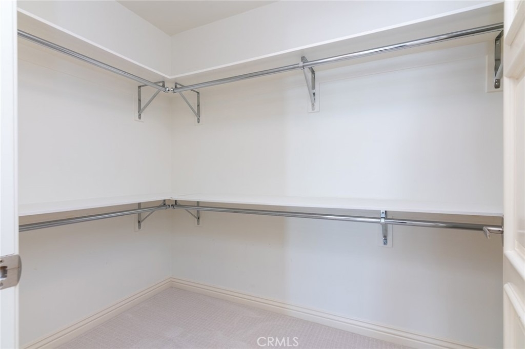 607 Caruso Avenue - Photo 23
