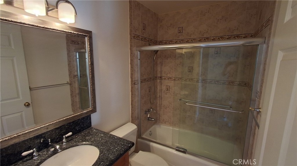 1328 N Columbus Avenue - Photo 22