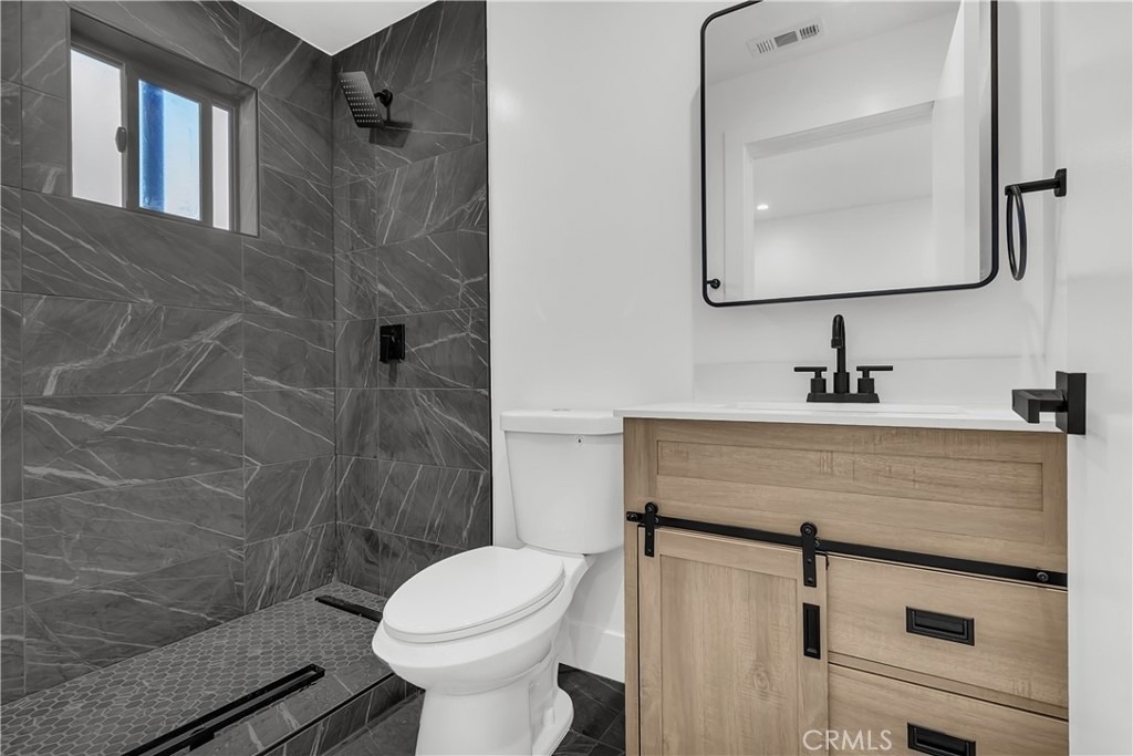 1575 Ricardo Street - Photo 6