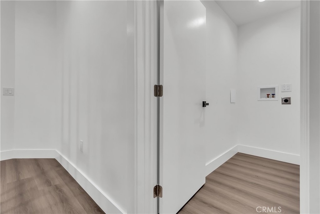 1575 Ricardo Street - Photo 7