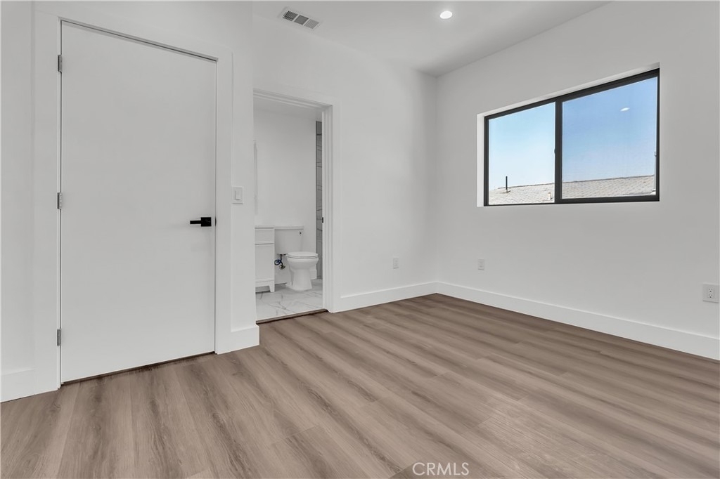 1575 Ricardo Street - Photo 8