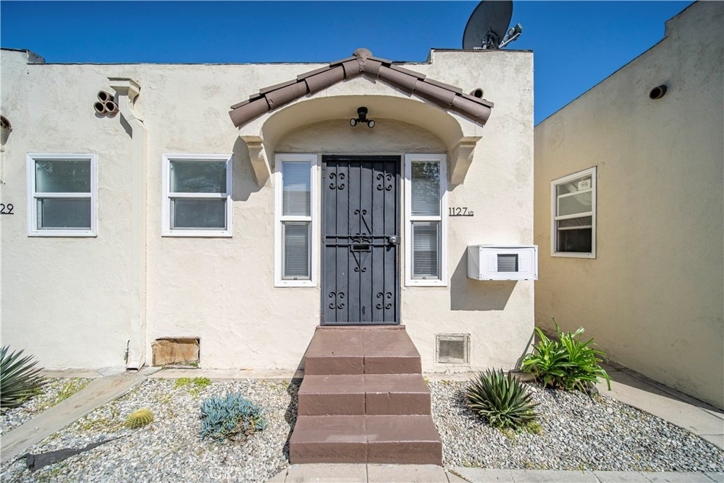 1127 E 67th Street - Photo 0