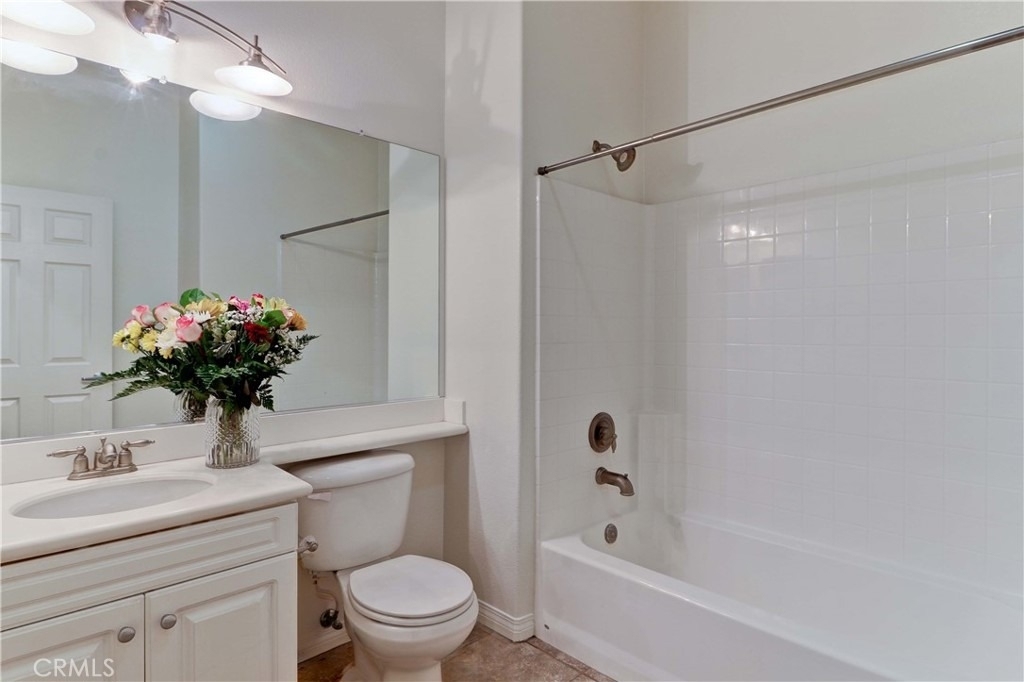 706 W First Street - Photo 13