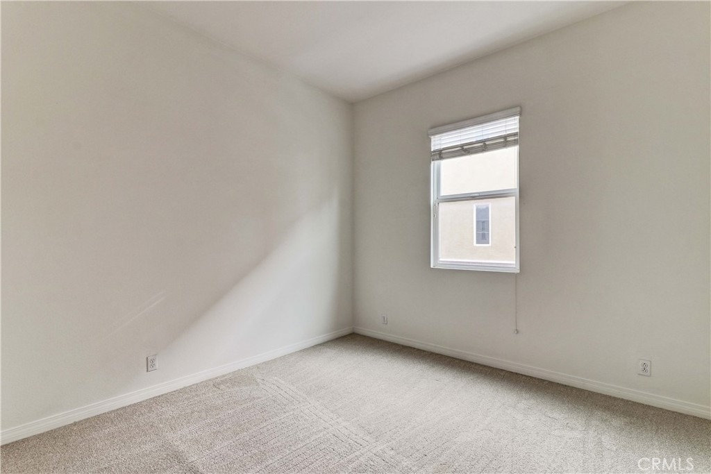 706 W First Street - Photo 14