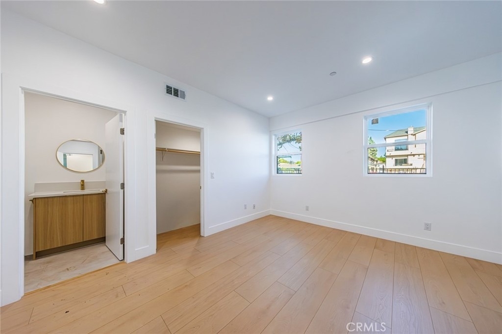 5935 A Woodman - Photo 4