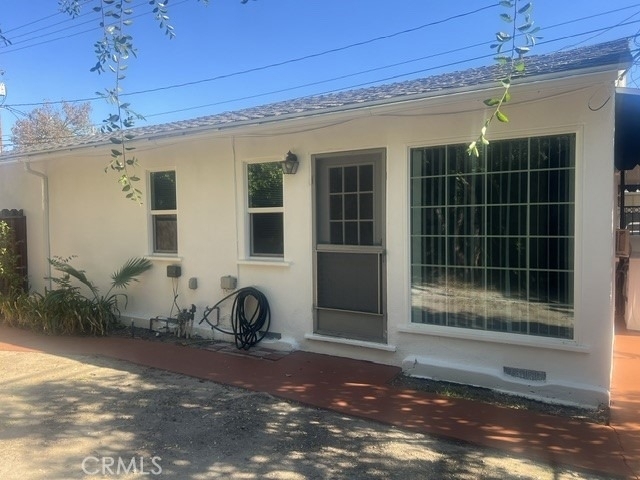 613 Reese Place - Photo 1