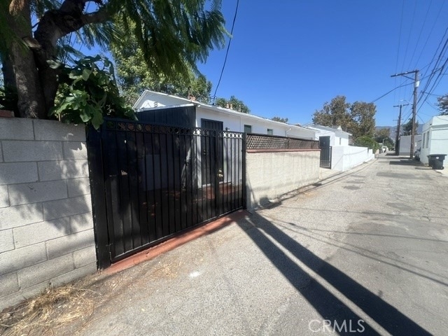 613 Reese Place - Photo 32